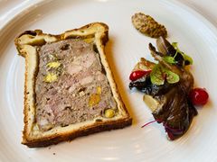 传统猪肉鹅肝批-福楼法餐厅FLO