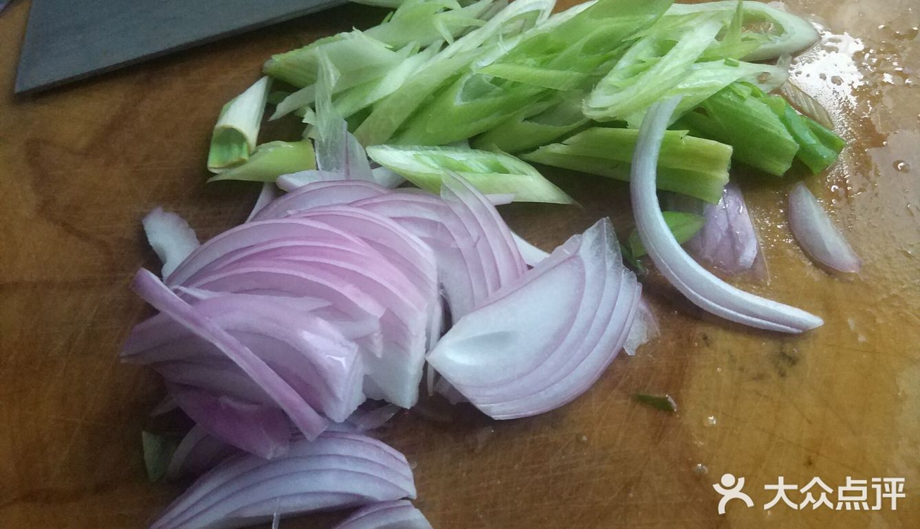 豆瓣酱辣炒花蛤 