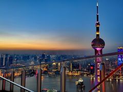 -FLAIR顶层餐厅酒吧(浦东丽思卡尔顿酒店)