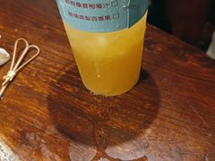 -老牌坊云南鱼豆花火锅(哈西万达店)
