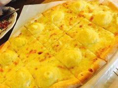 -I HOLIC艾豪丽披萨(KKone店)