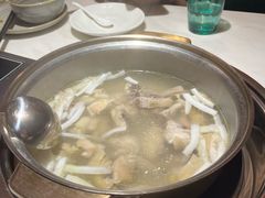 -喃喃椰·糟粕醋·椰子鸡火锅(七堡花园店)