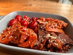 -蜜桃餐厅·伴山(湖滨商业街店)