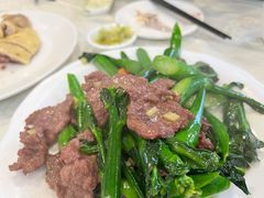芥兰炒牛肉-文记壹心鸡(宝华路店)