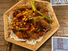 -胡桃里音乐酒馆(环亚凯瑟琳广场店)