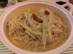 -桂满陇·蟹黄小笼汤包(巴黎春天浦建店)