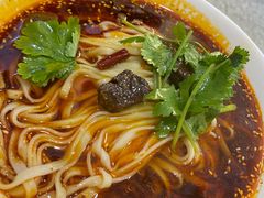牛肉面-李与白包子铺(桐梓林店)