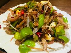 -喝丢一只鞋辣炒海鲜小烧烤(三八广场店)