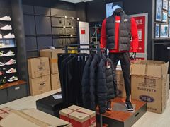 -家乐福(古北店)