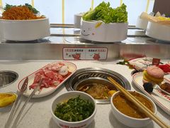 -龍歌自助小火锅(芝罘万达店)