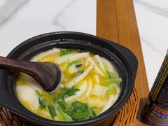 -馋三尺蟹粉小笼(人民广场店)