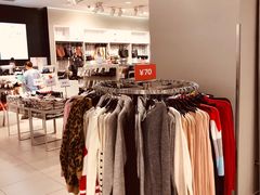 -H&M(鹏欣水游城店)