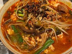 -粉八·云南米线·建水烧烤(常熟路店)