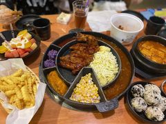 -肥肥虾庄·金牌油焖大虾(杨园滨江时代walk店)
