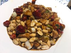 -十二饭点·川菜(北站圆融店)
