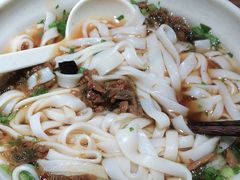 -湘人龙记老长沙米粉(鸟巢店)