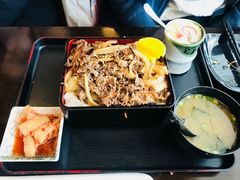 -禾绿回转寿司(万柳华联店)