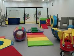 -美国谷斯妈妈早教中心 (陆家嘴店)