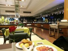 -安徽饭店·白鹭阁自助餐厅(梅山路店)