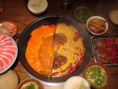 -萍姐火锅·公路夜市(武汉首店)