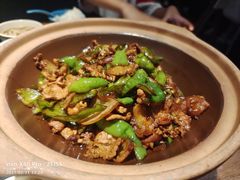 -吃饭皇帝大土家民族菜(正大广场店)