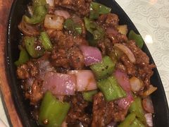 铁板黑椒牛柳-丘二馆(金龙路店)
