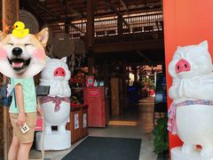 -Naughty Nuri’s Phuket