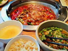 -城墙拐拐火锅(三峡广场黑金冠店)