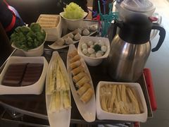 -海底捞火锅鲜切牛肉主题店(长寿路店)