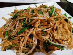 -东来菜馆•手抓海鲜家常菜•海鲜锅贴(鸽子窝店)