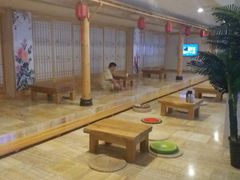 -碧中海汤泉汗蒸酒店