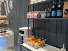 -The open life(万象城店)