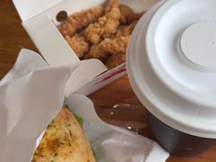 -必胜客(骡马市店)