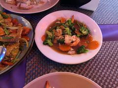 -Pakwan Restaurant & Bar