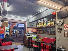 -丽影重庆小面(定西路店)