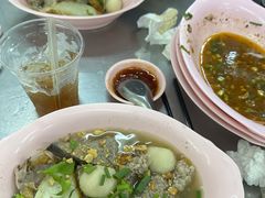 -榮泰米粉湯(Left Shop)