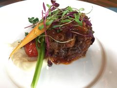 红酒炖牛尾-YUE·6·西式融合餐厅(外滩六号店)
