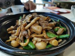 砂锅杂菌煲-西酒时光(恒福店)