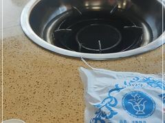 -东巴谷野生菌火锅餐厅