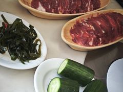 -左庭右院鲜牛肉火锅(浦江欢乐颂店)