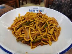 牛肉炒拉条-丝路伊兰·兰州牛肉面(牛街总店)