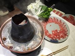 -羊家胡同·龙虾烧烤火锅(龙汇路店)
