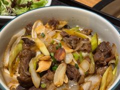 -炼火烤肉店