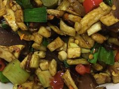 -建辉湖南土菜馆(南大街店)