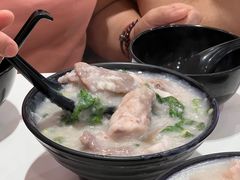 鲜鲩鱼腩粥-大师傅粥品(埃华街)