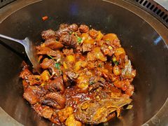 -山河屯铁锅炖·非遗东北菜(南山店)