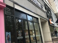 -瑞幸咖啡(巴黎春天陕西路店)