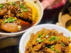 -老房老舍重庆火锅(假日城市店)