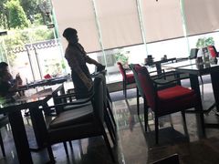 -梅园国际大酒店·自助餐厅(光明港店)