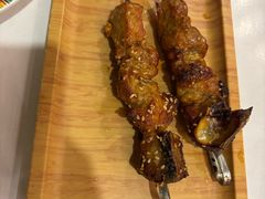 -乡村馕坑肉·烧烤·新疆菜·本地人更爱吃(阿勒泰首店)